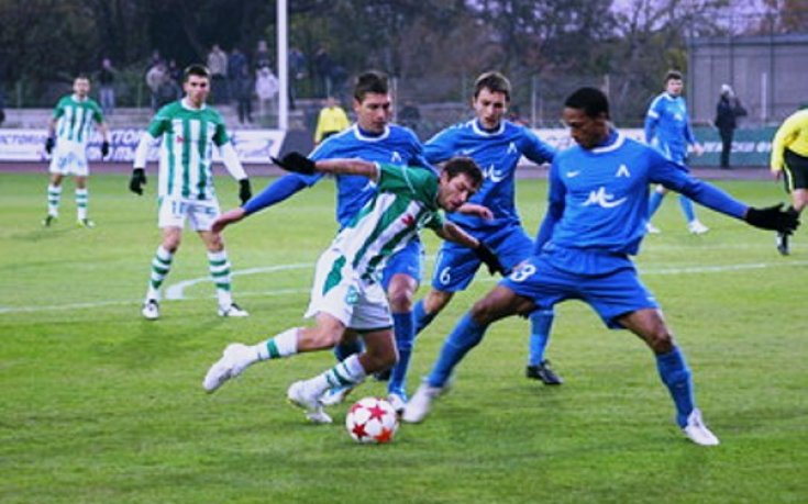 Костов тръгна с 2:1 срещу Берое, Йовов вкара два