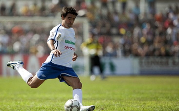 Деко продължи договора си с Флуминензе