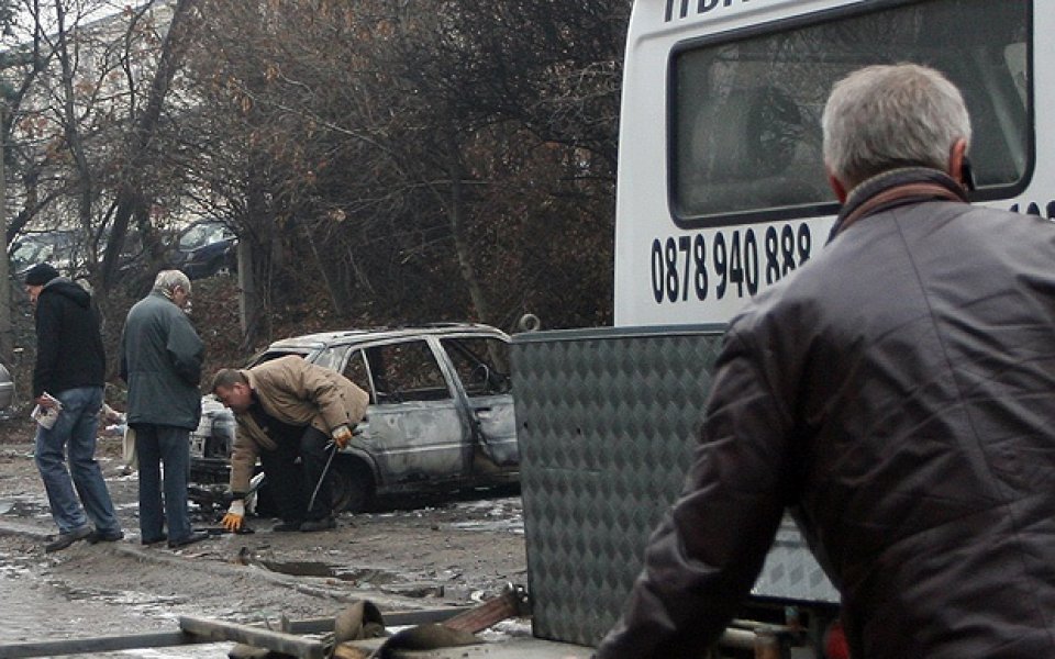 Нови пет коли са запалени тази вечер в Студентски град