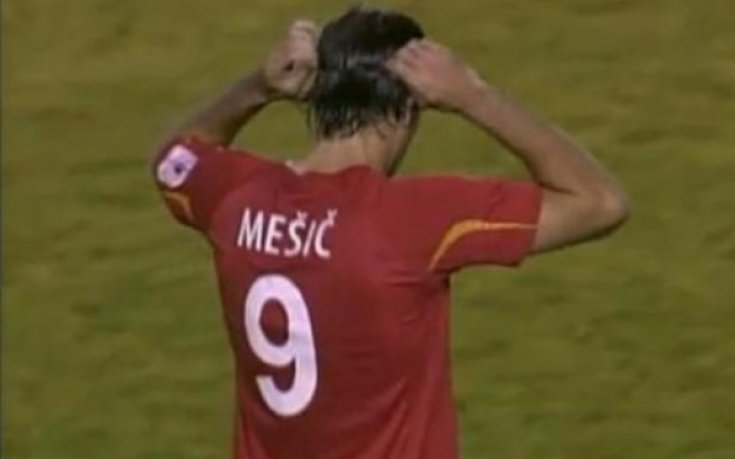 И Мешич се раздели с Локо Сф