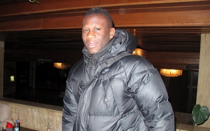 СНИМКИ: Новият Гара Дембеле дойде в Локо Пд, Мадам Ба го праща