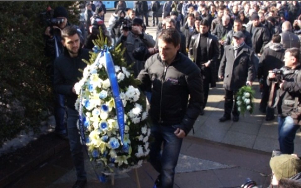 ВИДЕО: Левски почете паметта на Апостола