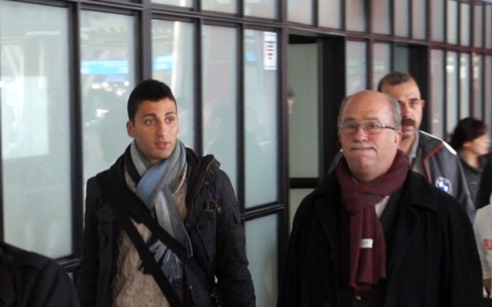 ВИДЕО: Новият нападател Иван Боладо кацна в София: Ще бъда щастлив в ЦСКА!