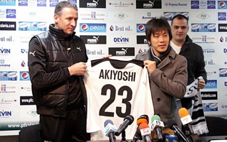 Японец готов за дебют в А група