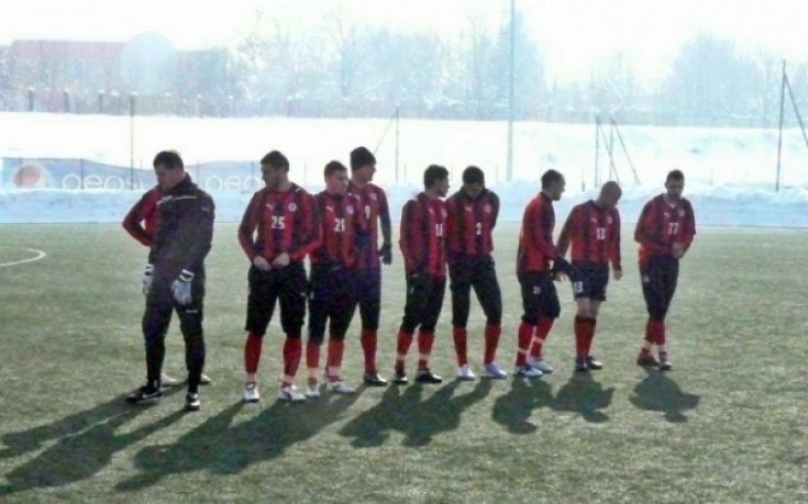 Млад англичанин на проби в Локо Сф