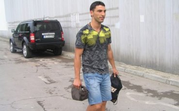 Дончо Атанасов тренира, под въпрос е срещу Черноморец