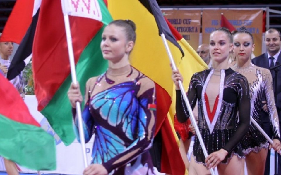 Най-силните гимнастички в света пристигат в София за Световната купа