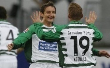 Гройтер Фюрт с Караславов ще играе в първа Бундеслига 