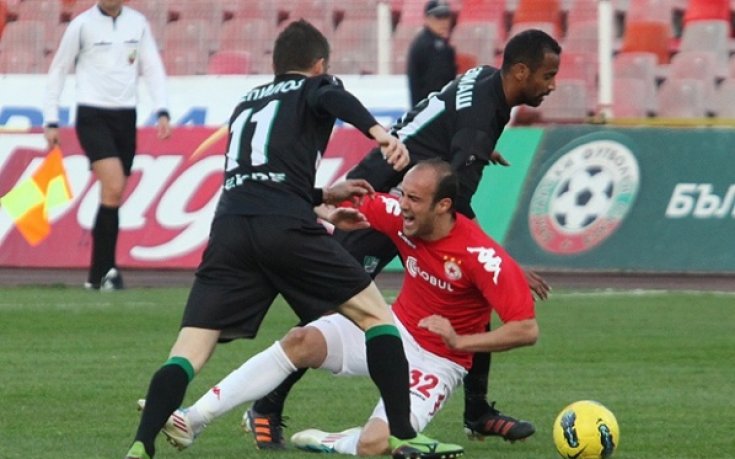 Само Паун ще липсва на ЦСКА срещу Славия