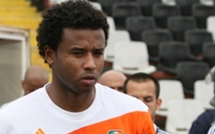 Сандриньо и Ваюши отпаднаха от групата на Литекс за гостуването на Черноморец