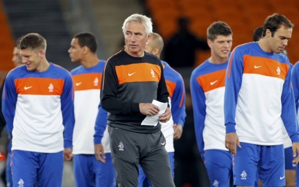 Ван Марвайк извика 36 играчи в разширения състав на Холандия за Евро 2012