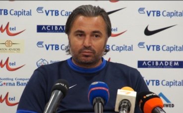 ВИДЕО: Ясен Петров: Не знам бъдещето на Йовов, но той може да играе още добър футбол