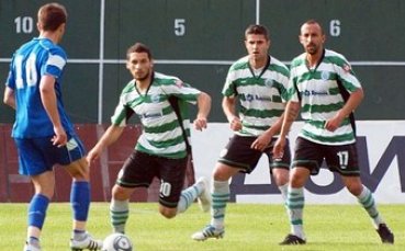 Черно море се разходи до Търговище, за да изпрати Светкавица в Б група