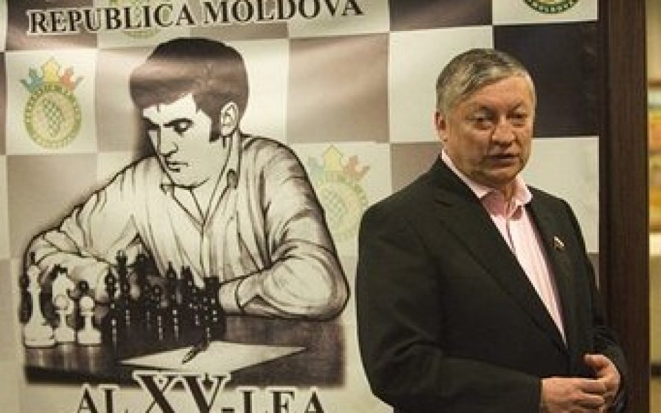 Анатолий Карпов открива турнира по шахмат в Албена