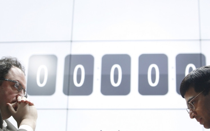 Ананд и Гелфанд с ново реми, световната титла ще се реши с тайбрек в сряда