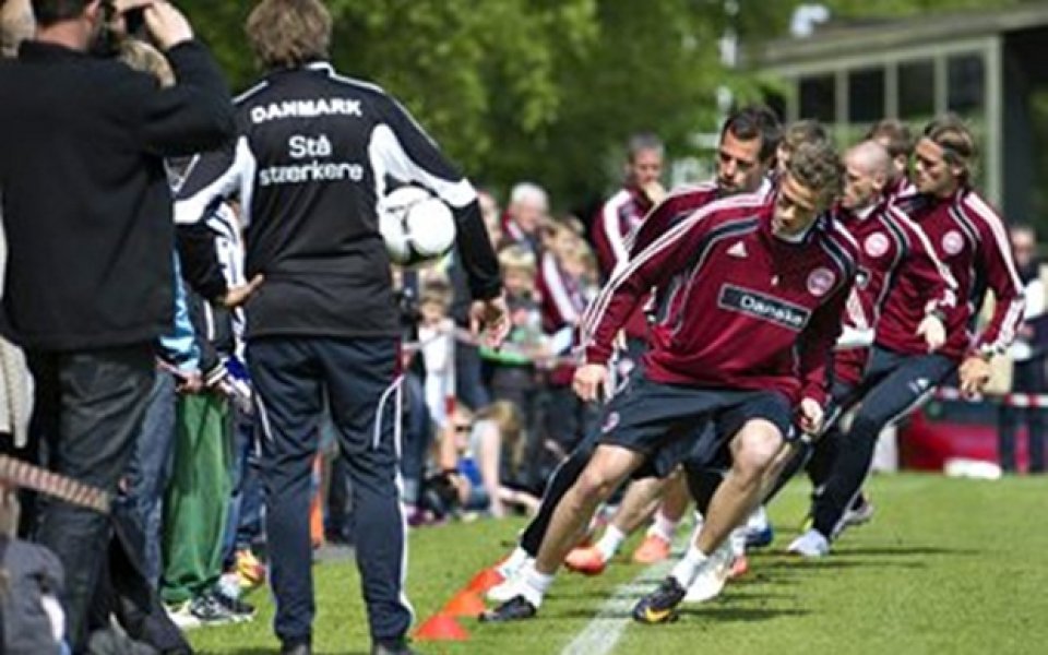 Дания без Сьоренсен на Евро 2012
