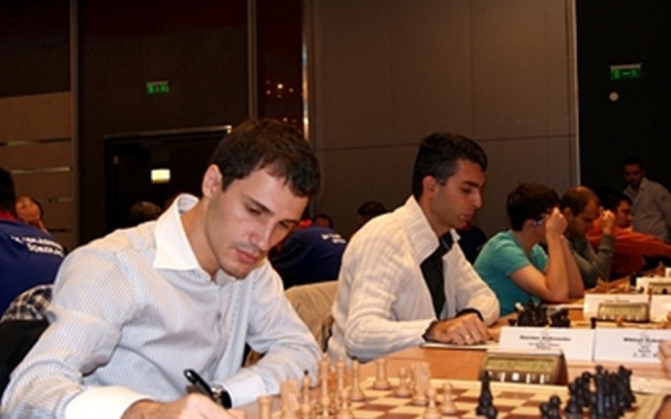 Чепаринов втори след 8-ия кръг на европейското по шах
