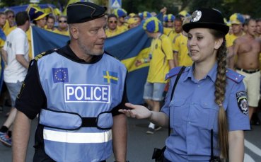 Нов сблъсък между агитки в Киев, полицията задържа 13 украинци