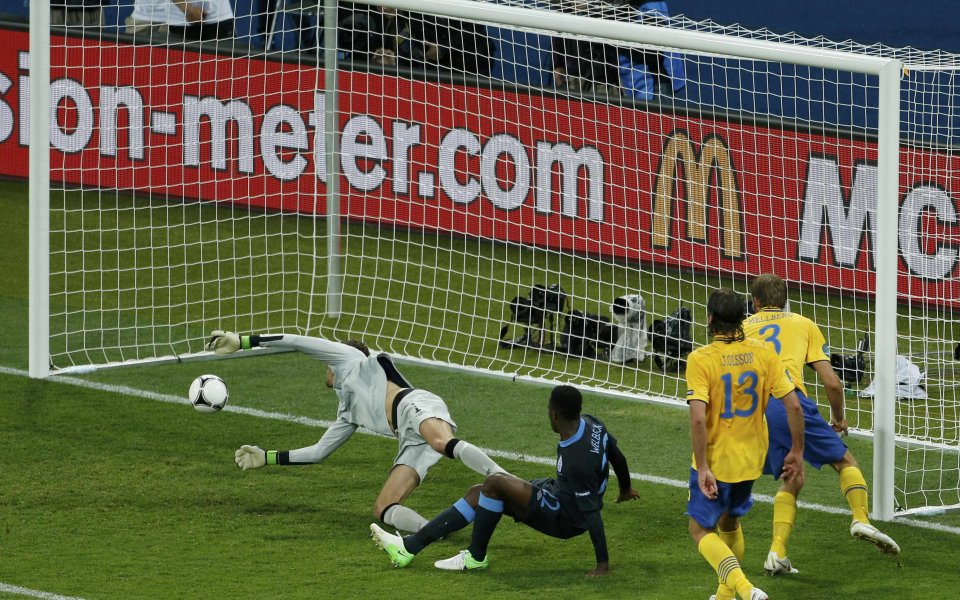 ВИДЕО и СНИМКИ: Англия изхвърли Швеция от Евро 2012 и гледа към четвъртфиналите