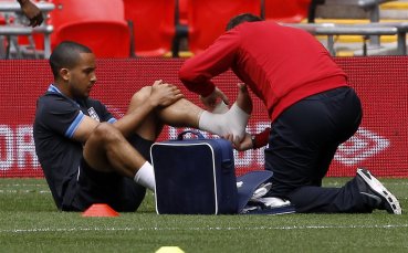 Тио Уолкът пропусна тренировката на Англия