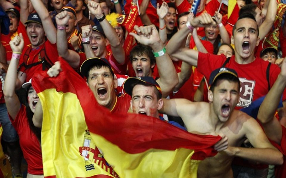 УЕФА погна Испания и Русия заради расизъм