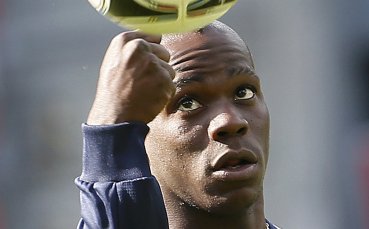 La Gazzetta dello Sport се извини за карикатура на Балотели