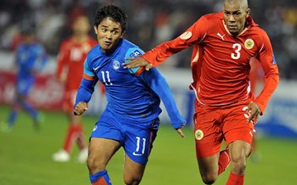 Спортинг Лисабон като Ман Юнайтед, атакува Азия с индийски национал
