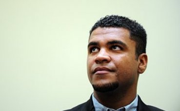 Брено излезе от затвора и отпътува за родината си