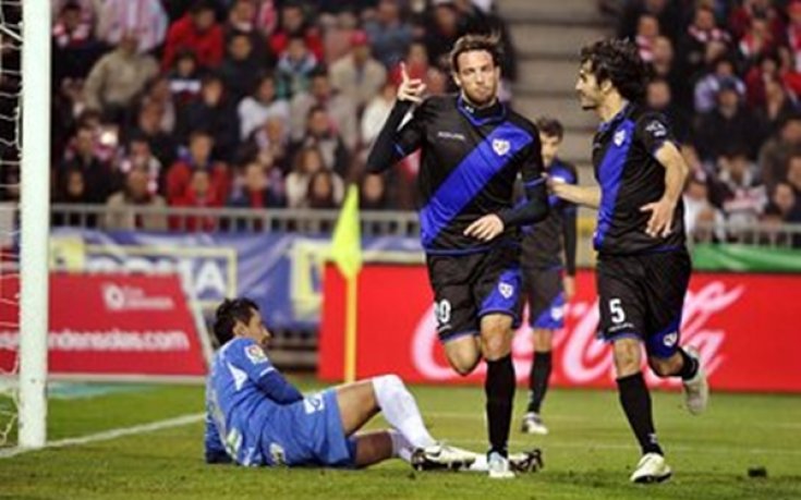 Официално: Мику премина в Суонзи