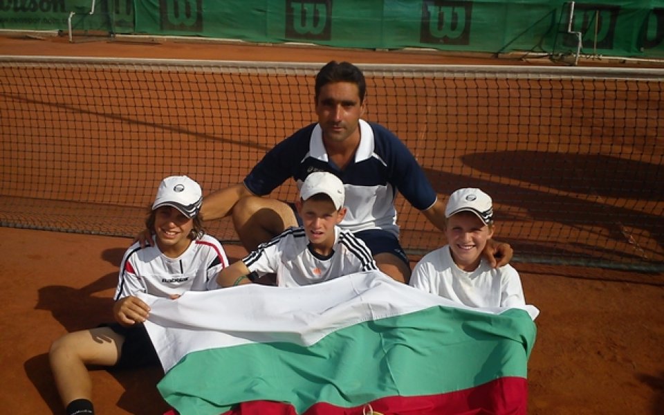 Националите до 12 години с историческо класиране на Европейско