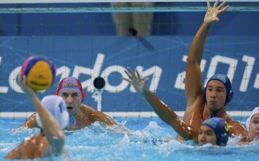 Австралия спечели първа победа на олимпийския турнир по водна топка