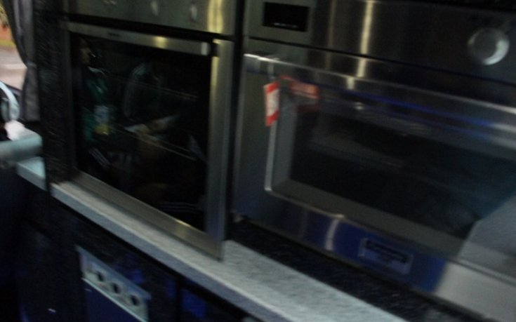 СНИМКИ: Евертън изпрати луксозен автобус за Лудогорец