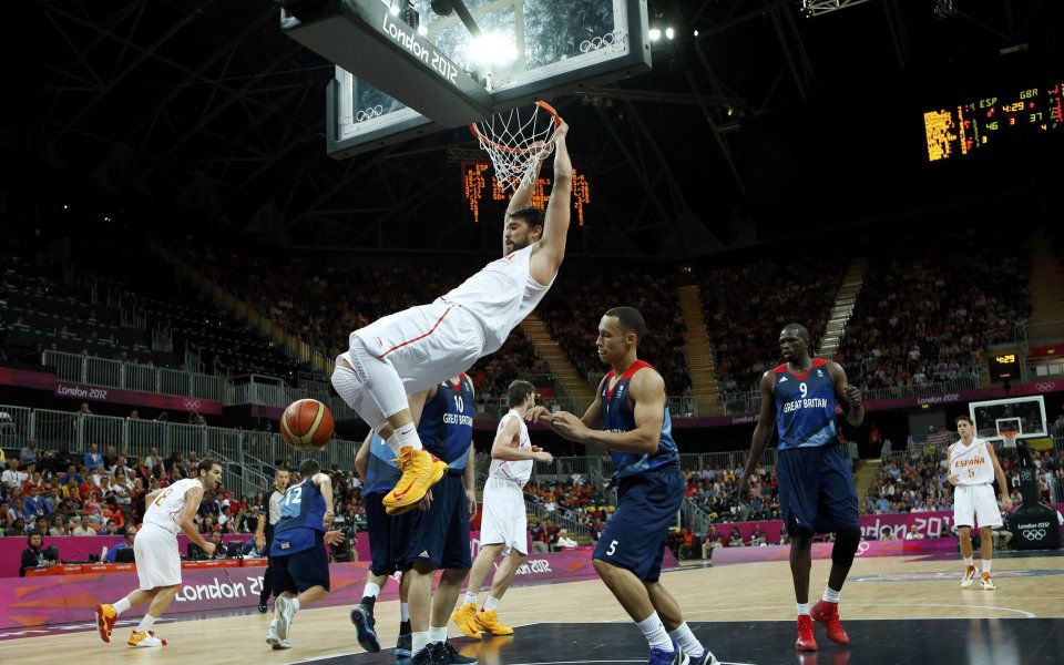 Нова драма на баскетболния турнир, Испания на четвъртфинал