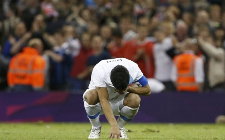 Роджърс: Суарес трябва да остави случката с Евра зад гърба си