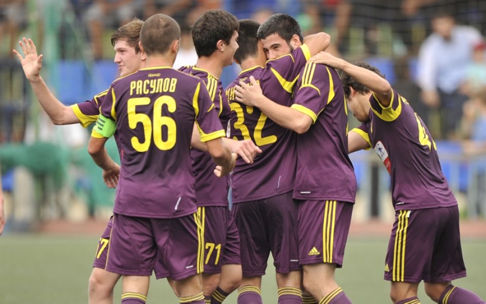 Милионерският Анжи излъга Амкар, излезе втори