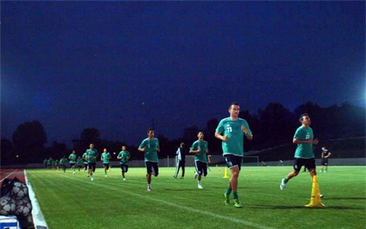 СНИМКИ: Двама професори изпитваха Петев за PRO-лиценз