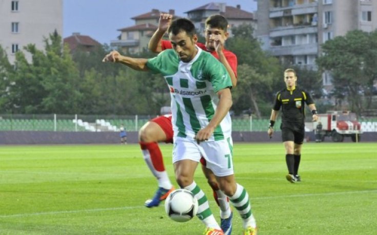 СНИМКИ: Безкомпромисен Берое вкара 4 на Ботев Враца