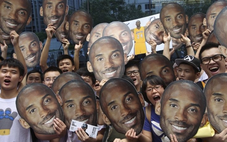 СНИМКИ: Коби Брайънт пощури Китай