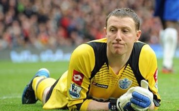 Бивш вратар на КПР мъсти на клубните шефове със злостни съобщения