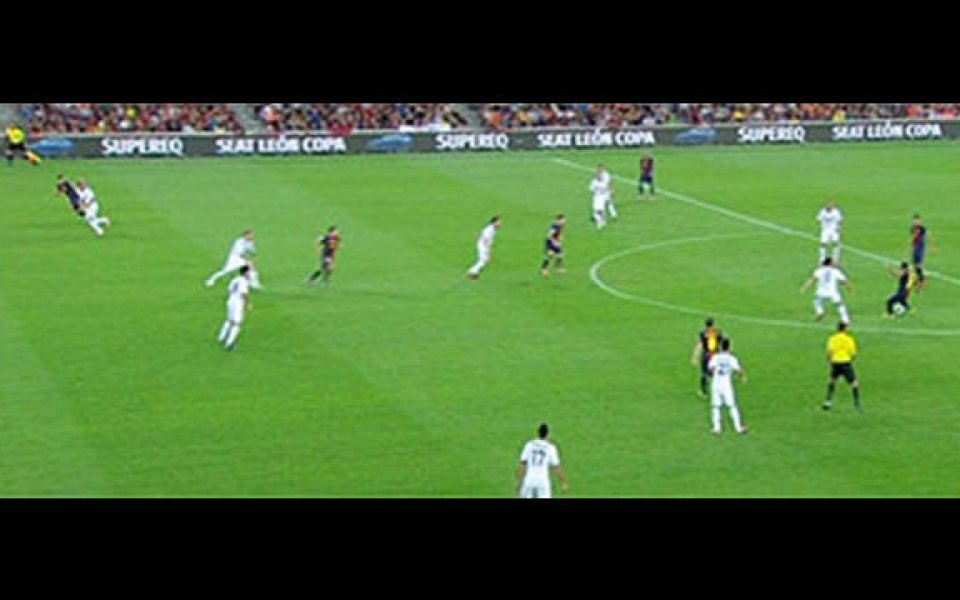 СНИМКА: Има ли засада при първия гол на Барселона?