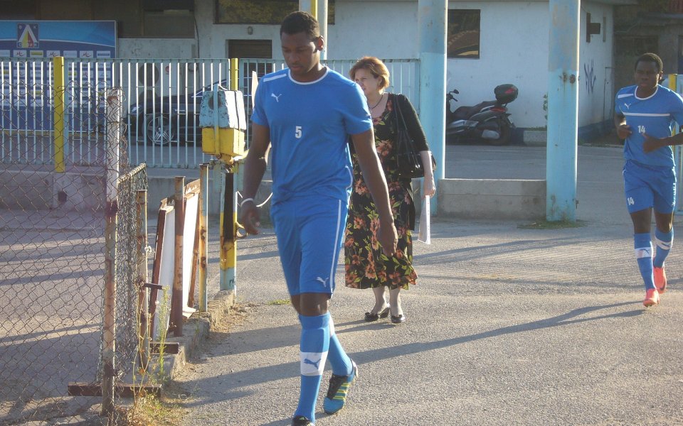 Левски продължава тестовете на Кристоф Ловински