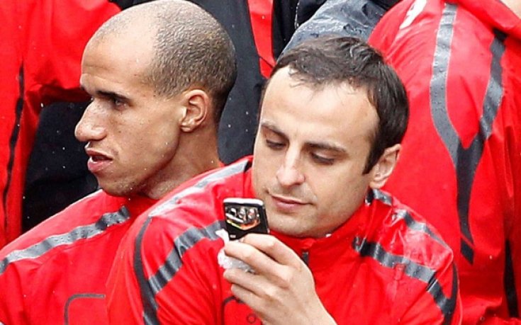 Goal.com: Президентът на Тотнъм се е срещнал с представител на Бербатов