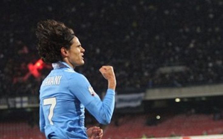 Кавани продължи договора си, остава в Наполи до 2017 година