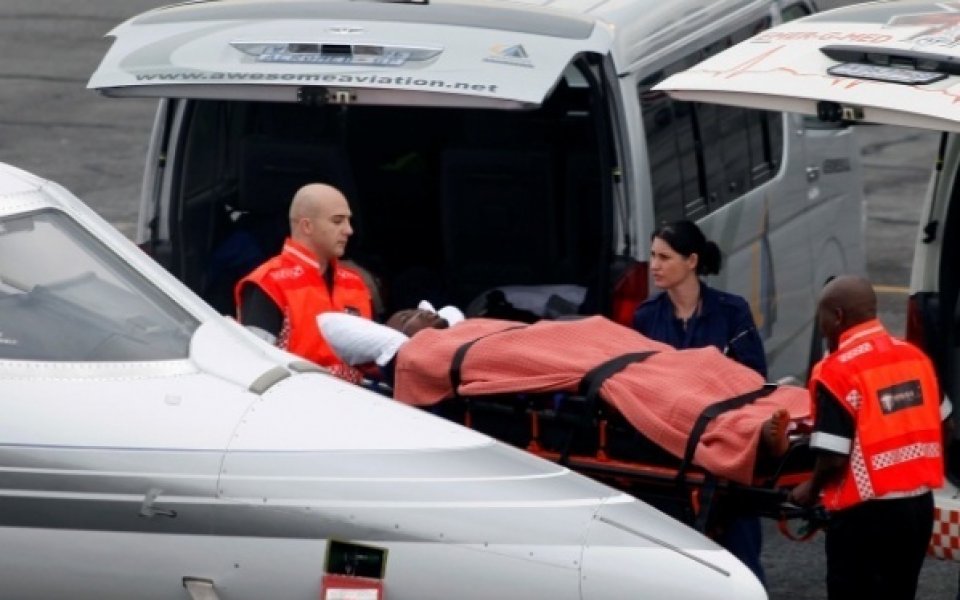 Вратарят на Египет в болница в Судан след нападение на фенове