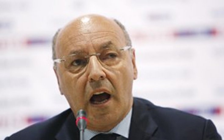 Ювентус на среща с Фиорентина за „случая Бербатов“