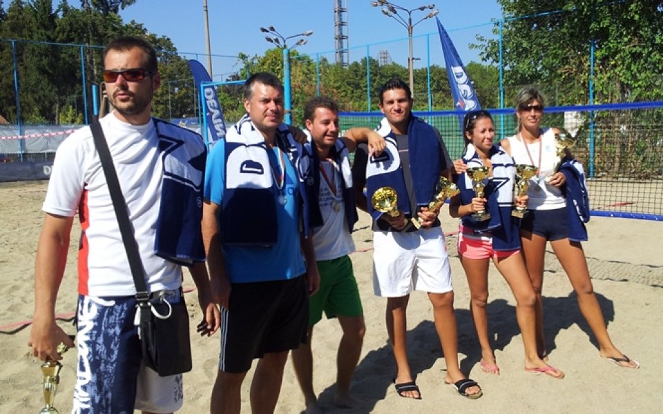 България пета в Европа на плажен тенис