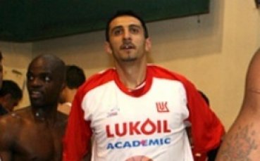 Георги Давидов и Лукойл Академик се разделиха