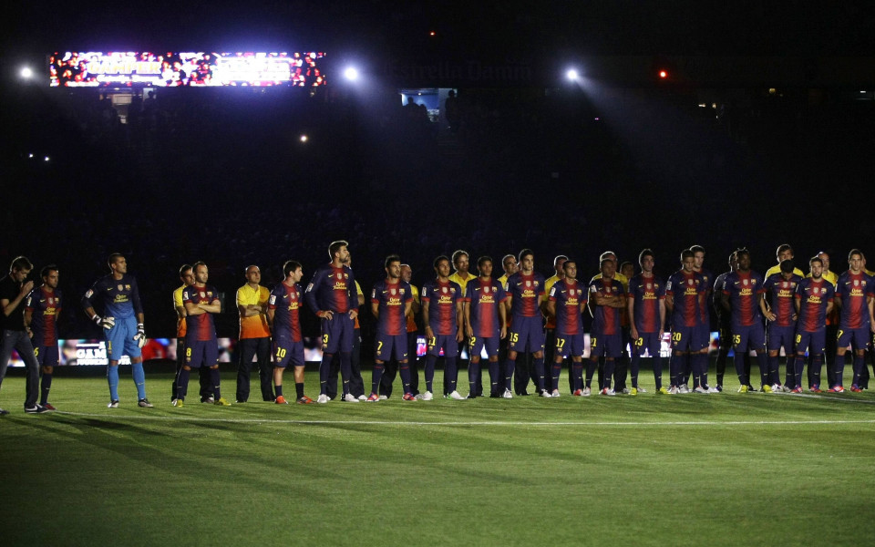 Барселона прави референдум за съдбата на „Ноу Камп“