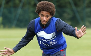 Вицел се готви за „приключението“ в Зенит – започва да учи руски