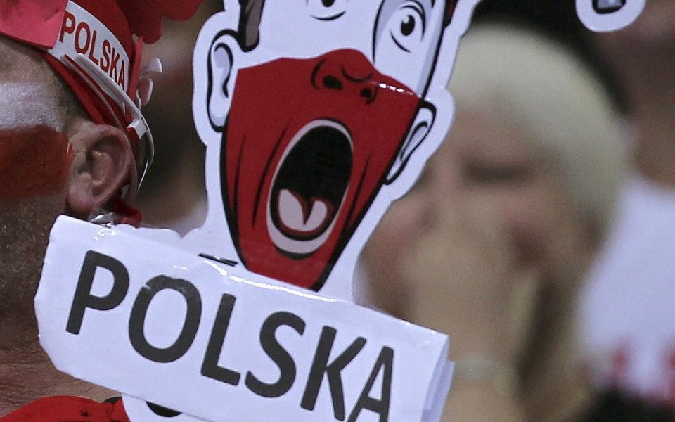 10 поляци задържани в Черна гора, нападнали полицаи